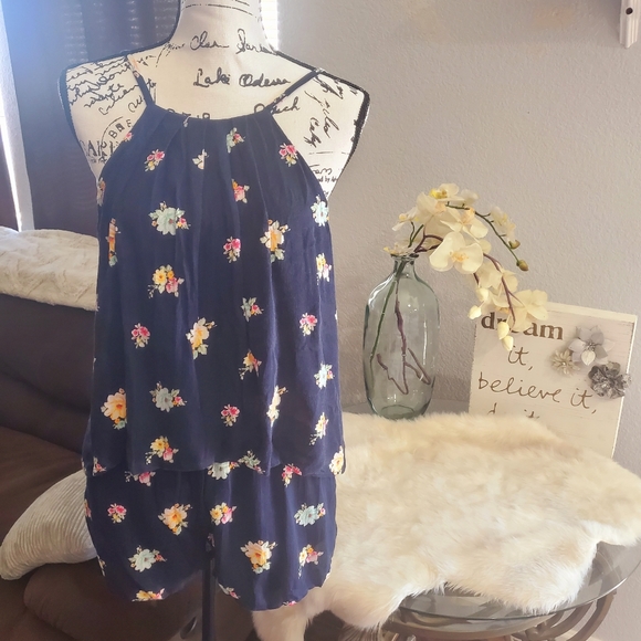 🌺NWT Aqua LAYERED HALTER ROMPER🌼🌺 - Picture 2 of 6